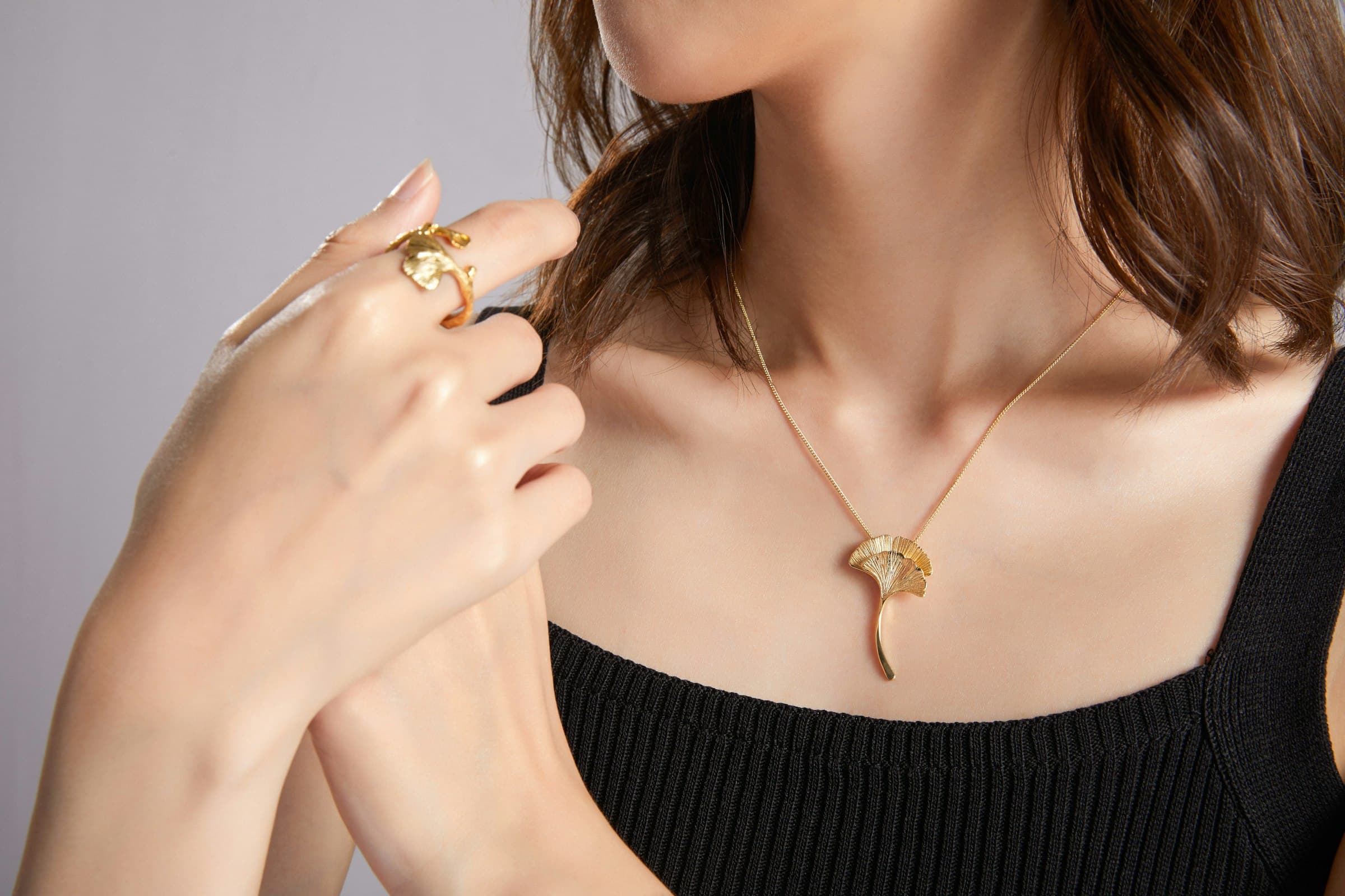 Pendentif Khomsa porté